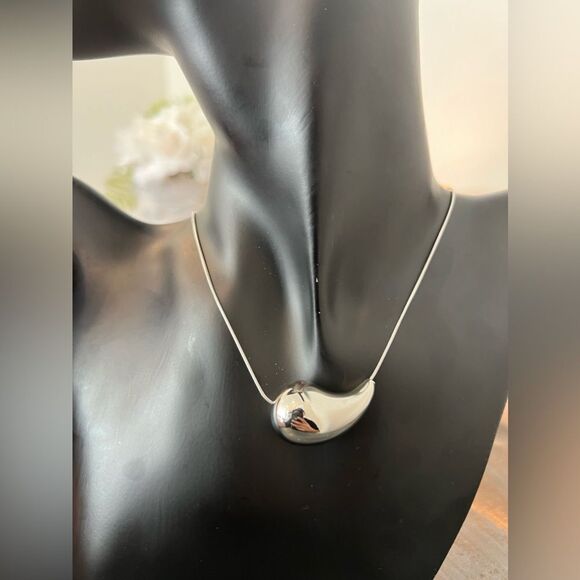 Silver Teardrop Pendant Necklace - Picture 10 of 13